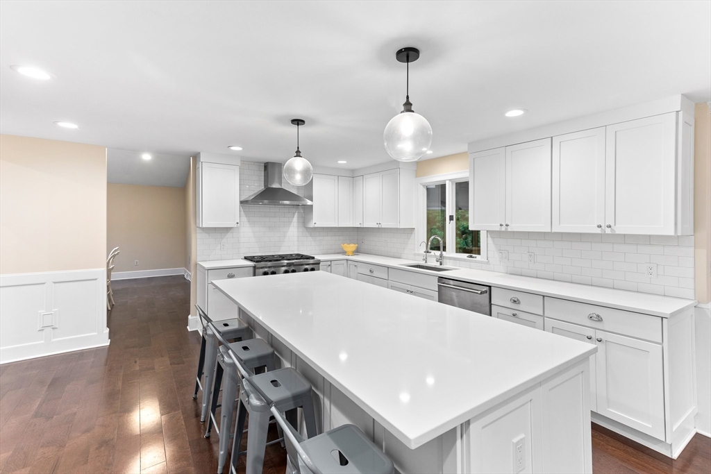 18 Kings Road Sharon, MA 02067 - Photo 11 of 42