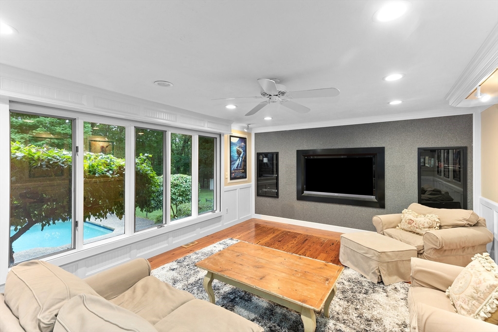 18 Kings Road Sharon, MA 02067 - Photo 14 of 42