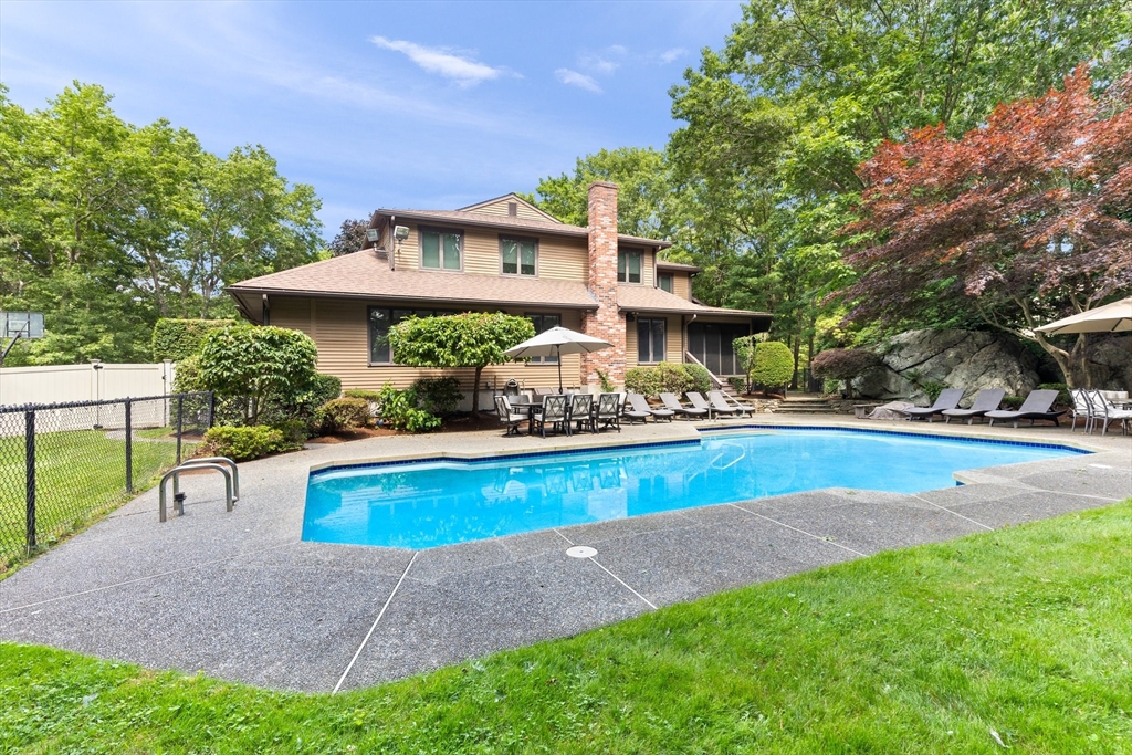 18 Kings Road Sharon, MA 02067 - Photo 26 of 42