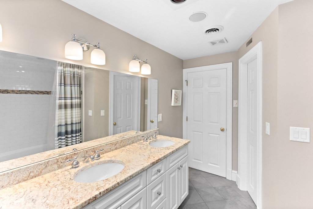 18 Kings Road Sharon, MA 02067 - Photo 30 of 42