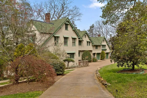 $3,750,000 | 588 West Brow Road, Lookout Mountain, TN 37350