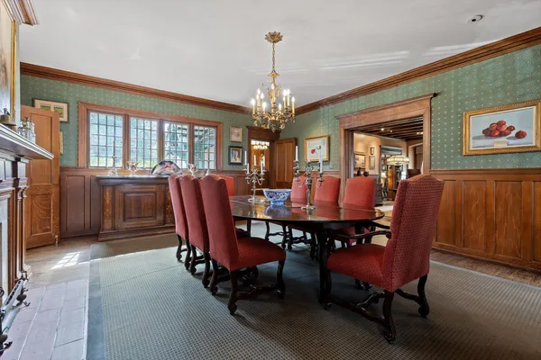 $3,750,000 | 588 West Brow Road, Lookout Mountain, TN 37350