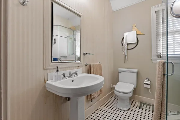 $3,750,000 | 588 West Brow Road, Lookout Mountain, TN 37350