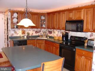 469 Covered Bridge Road Cherry Hill, NJ 08034 - Photo 4 of 6