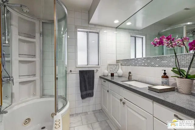 $1,175,000 | 500 Woodbury Road, Glendale, CA 91206