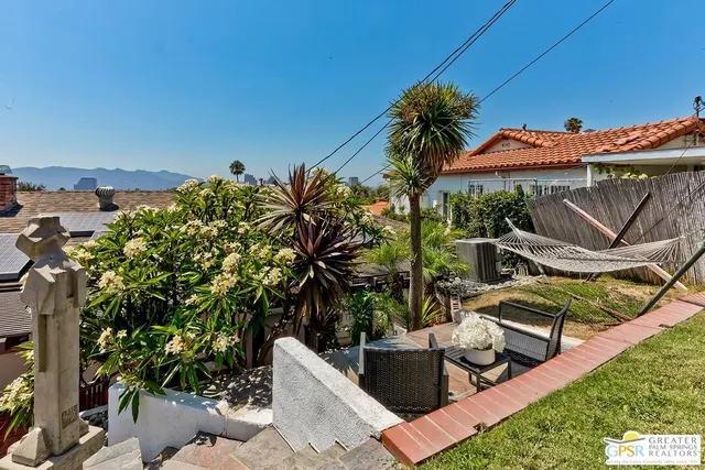 $1,175,000 | 500 Woodbury Road, Glendale, CA 91206