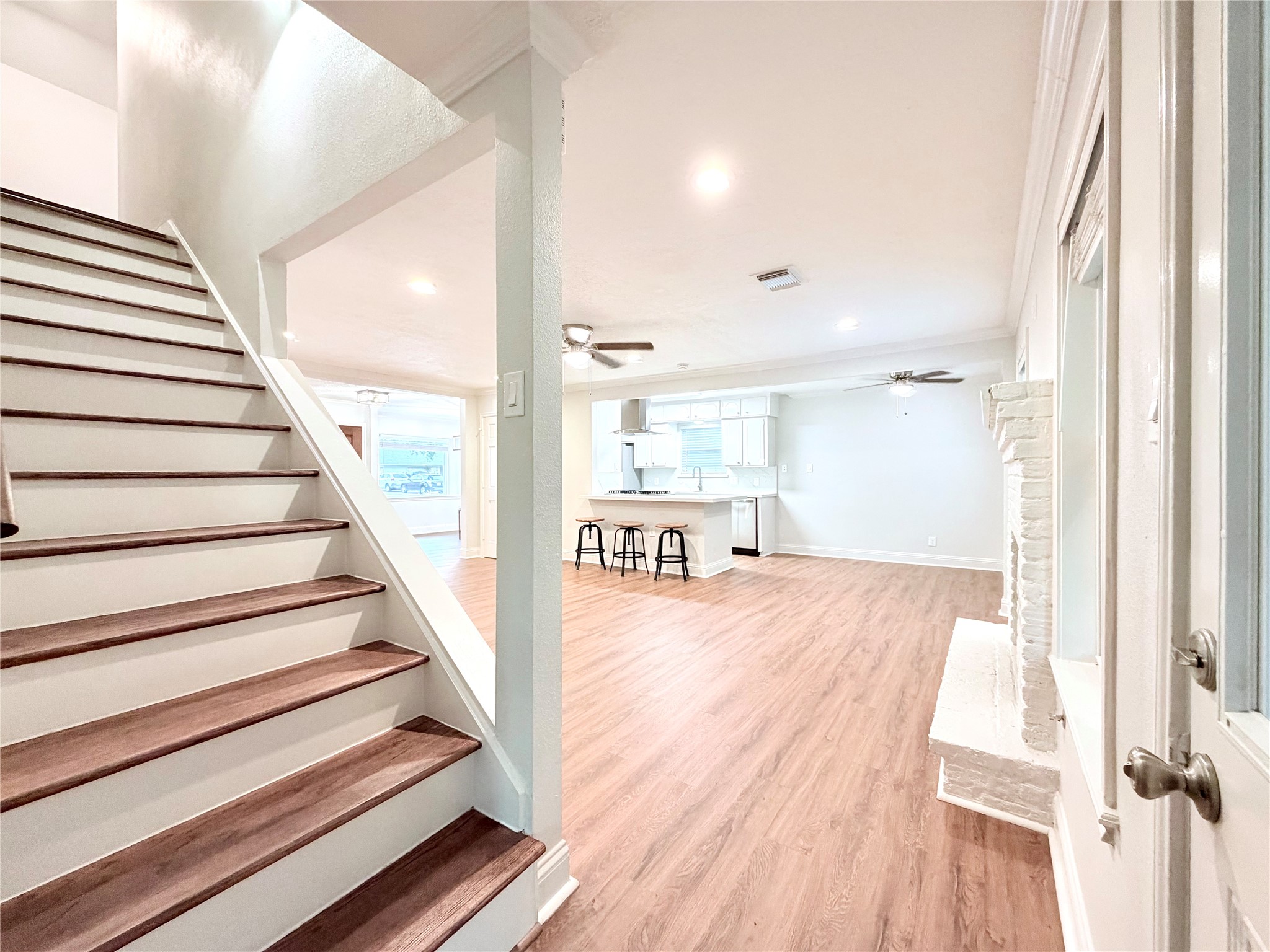 3319 Springrock Lane Houston, TX 77080 - Photo 12 of 38 Gallery Image 12