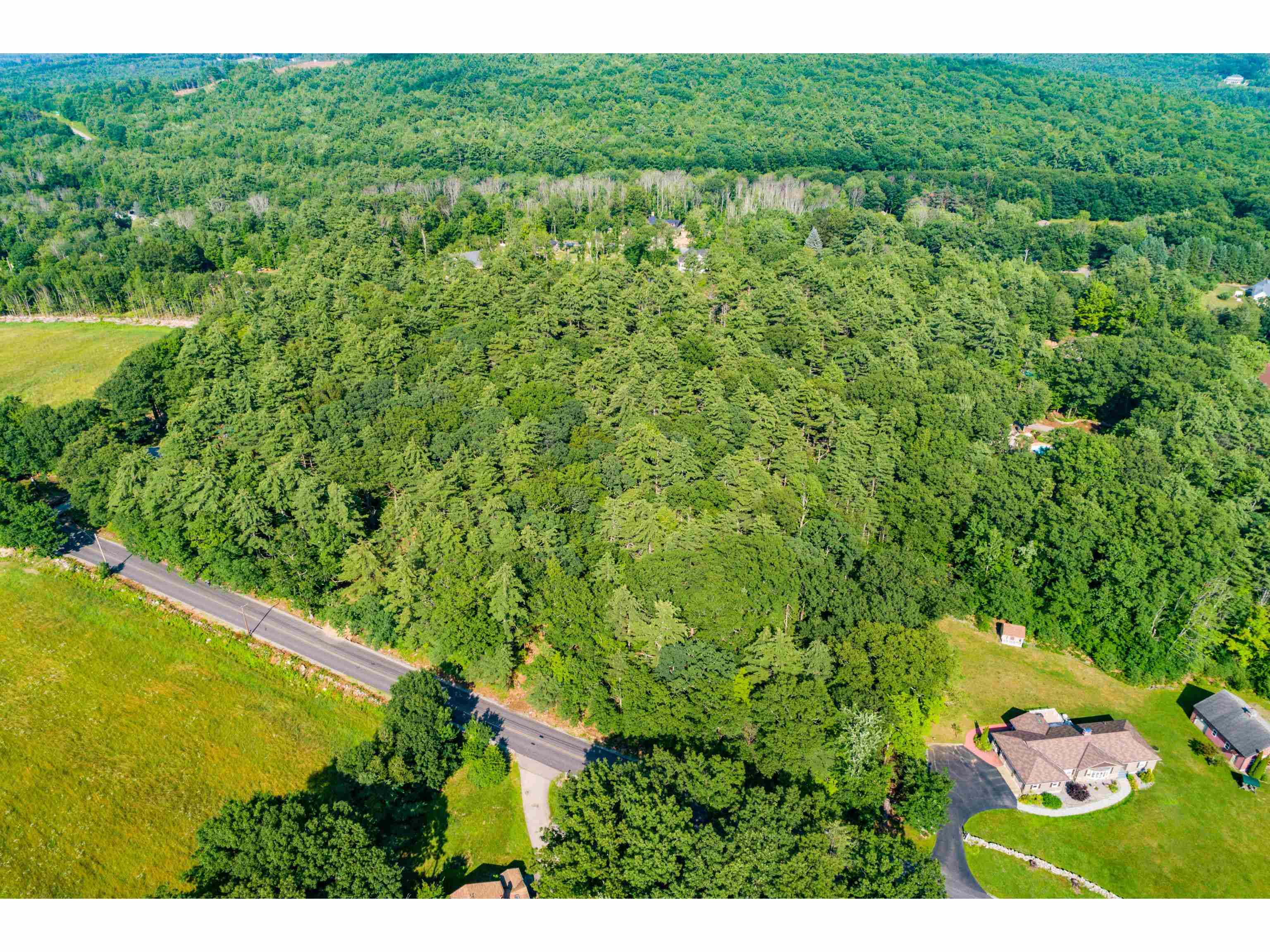145 Sleeper Hill Road, Unit 3 Gilford, NH 03249 - Photo 11 of 18 Gallery Image 11