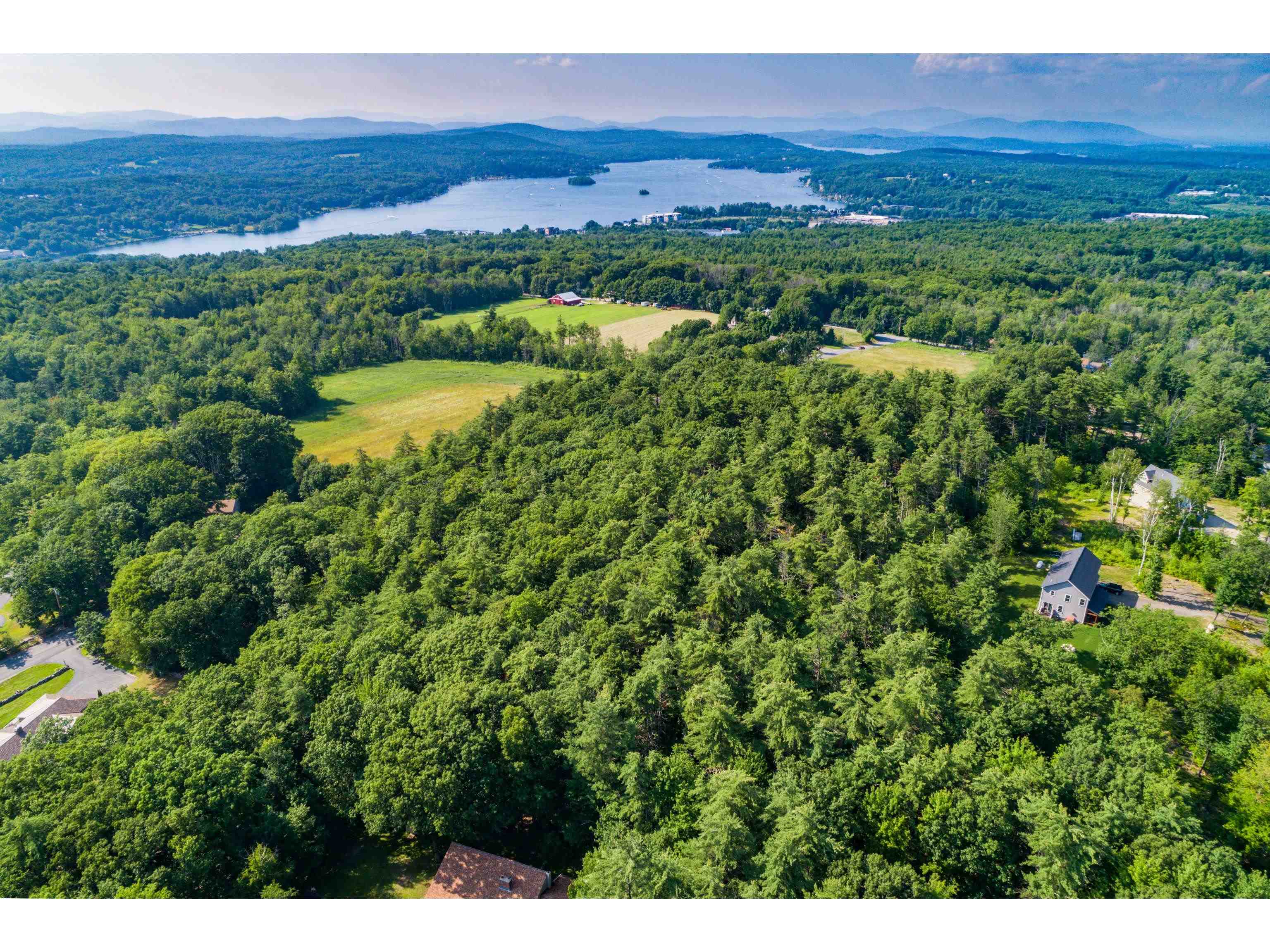 145 Sleeper Hill Road, Unit 3 Gilford, NH 03249 - Photo 8 of 18 Gallery Image 8