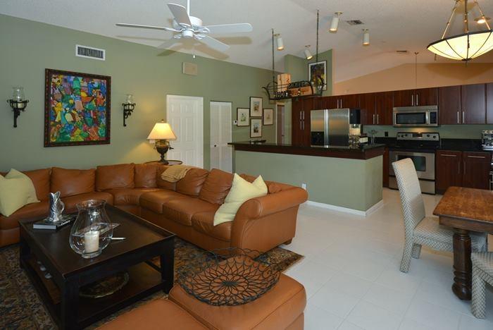 11798 Island Lakes Lane Boca Raton, FL 33498 - Photo 11 of 24 11798 island lakes familyroom_700