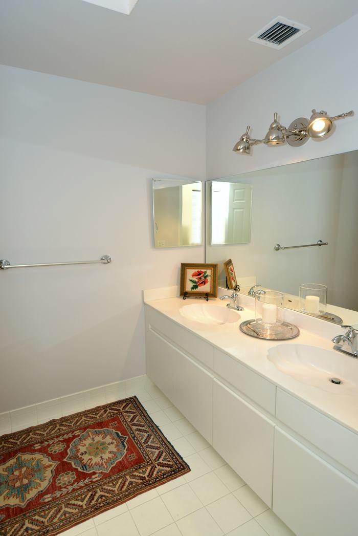 11798 Island Lakes Lane Boca Raton, FL 33498 - Photo 20 of 24 11798 island lakes bathroom 2