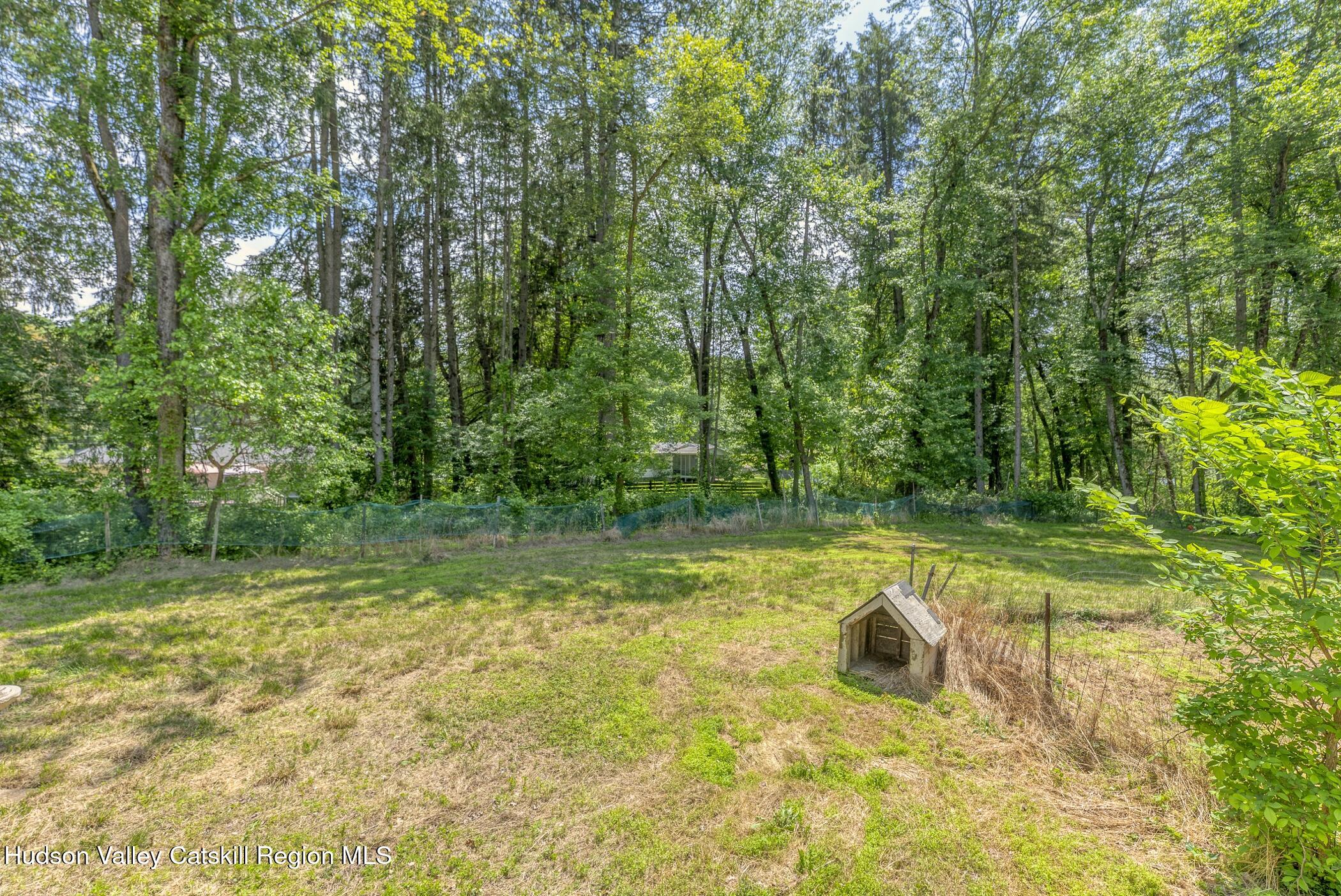 22 Robert Drive Hyde Park, NY 12538 - Photo 50 of 52 Picture-35