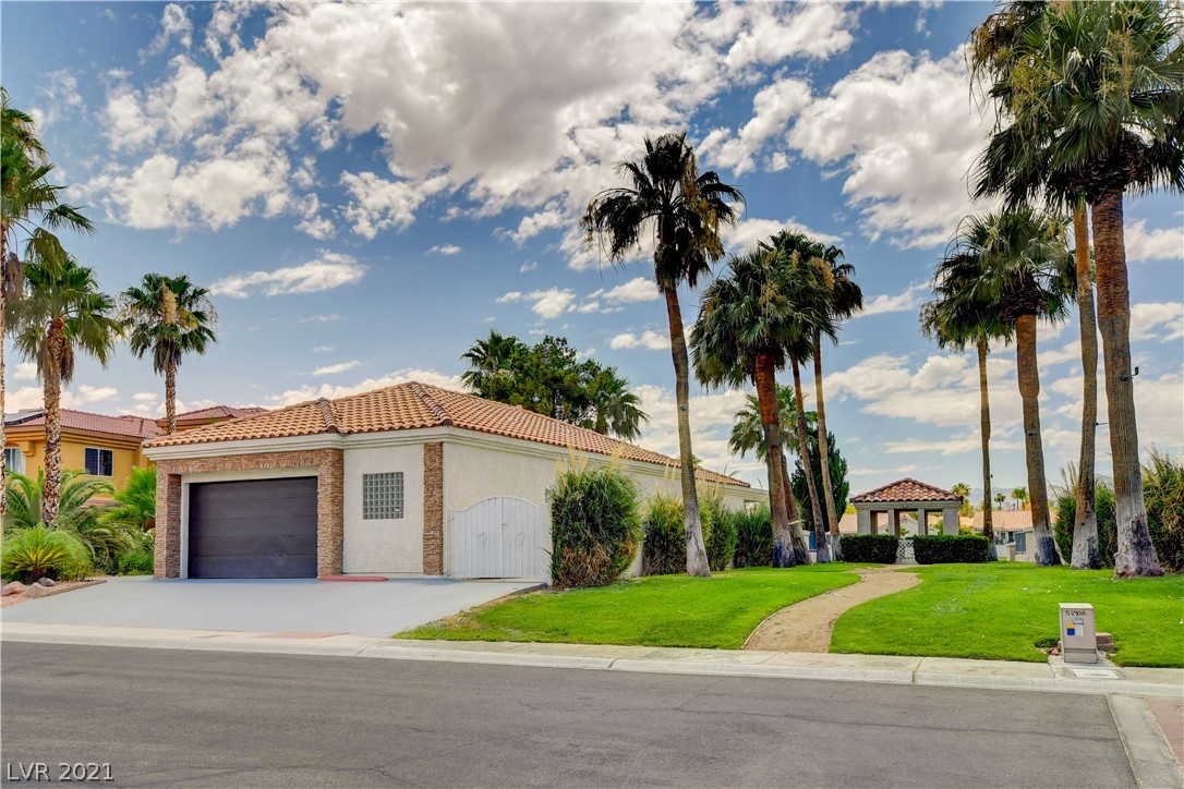 2533 Sun Reef Road Las Vegas, NV 89128 - Photo 7 of 50