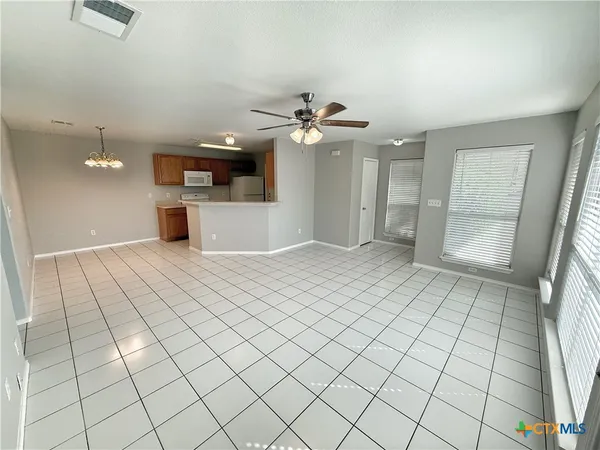 $1,295 | 2754 Farm To Market Road 1044, New Braunfels, TX 78130