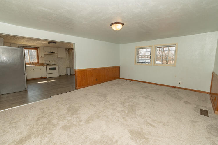 11703 Shavehead Lake Road Constantine, MI 49042 - Photo 26 of 54 11703 Shavehed Lake Rd Cass Living r