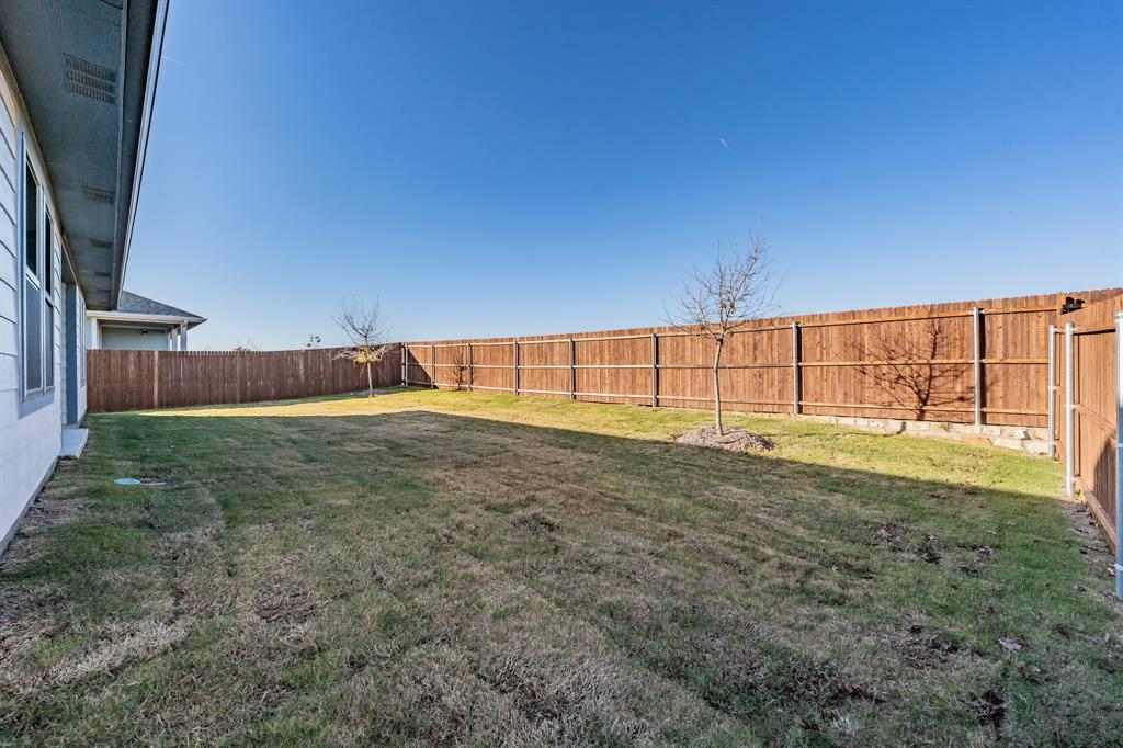 764 Primrose Lane Pilot Point, TX 76258 - Photo 38 of 40