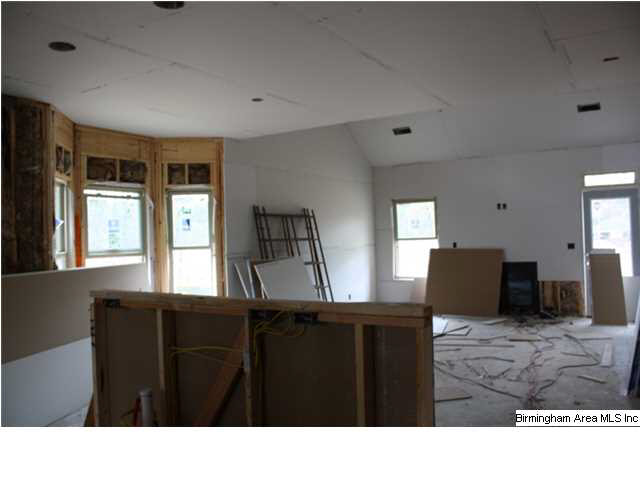 153 Puttenum Way Oxford, AL 36203 - Photo 3 of 23