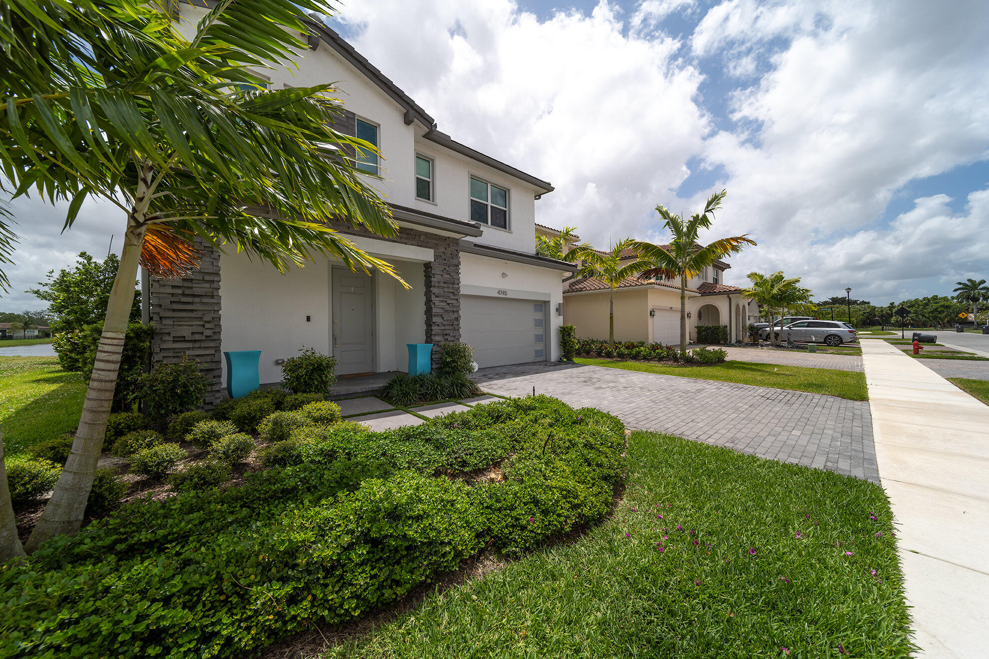 4745 Saddle Ranch Road 35