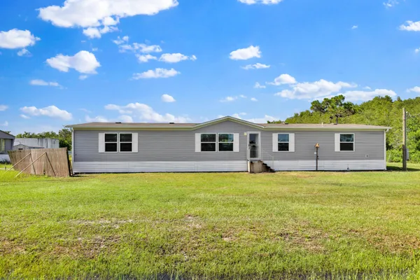 $450,000 | 9400 Luna Drive, St. Cloud, FL 34773