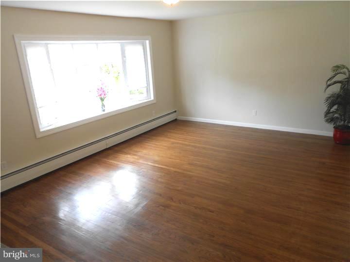 27 Maple Road Wallingford, PA 19086 - Photo 7 of 25