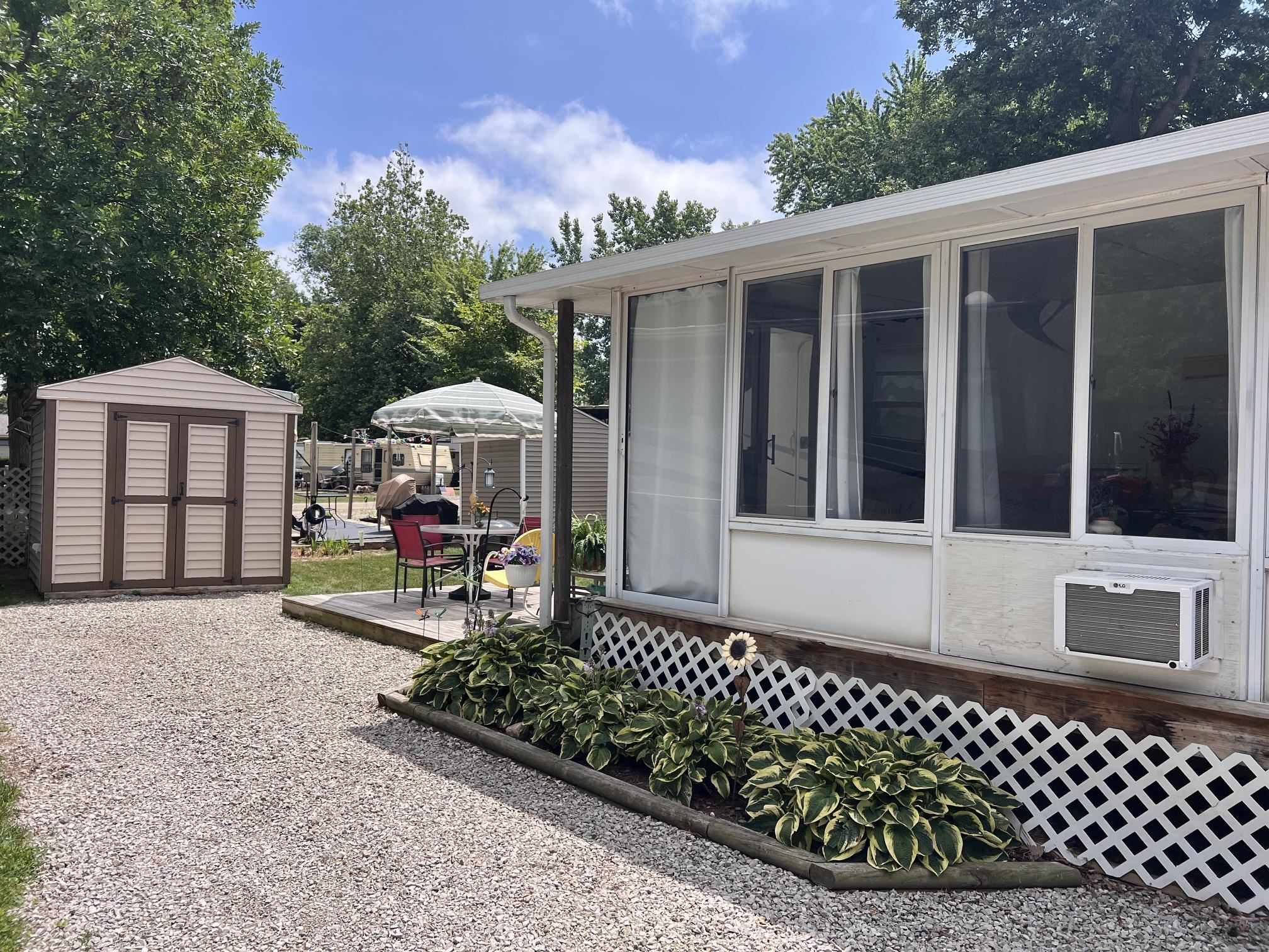 10001 Goodall Road, Unit 165 Durand, MI 48429 - Photo 3 of 26