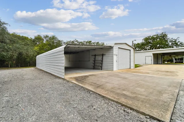 $695,500 | 135 Lake Como Drive, Pomona Park, FL 32181