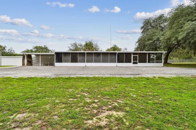 $695,500 | 135 Lake Como Drive, Pomona Park, FL 32181