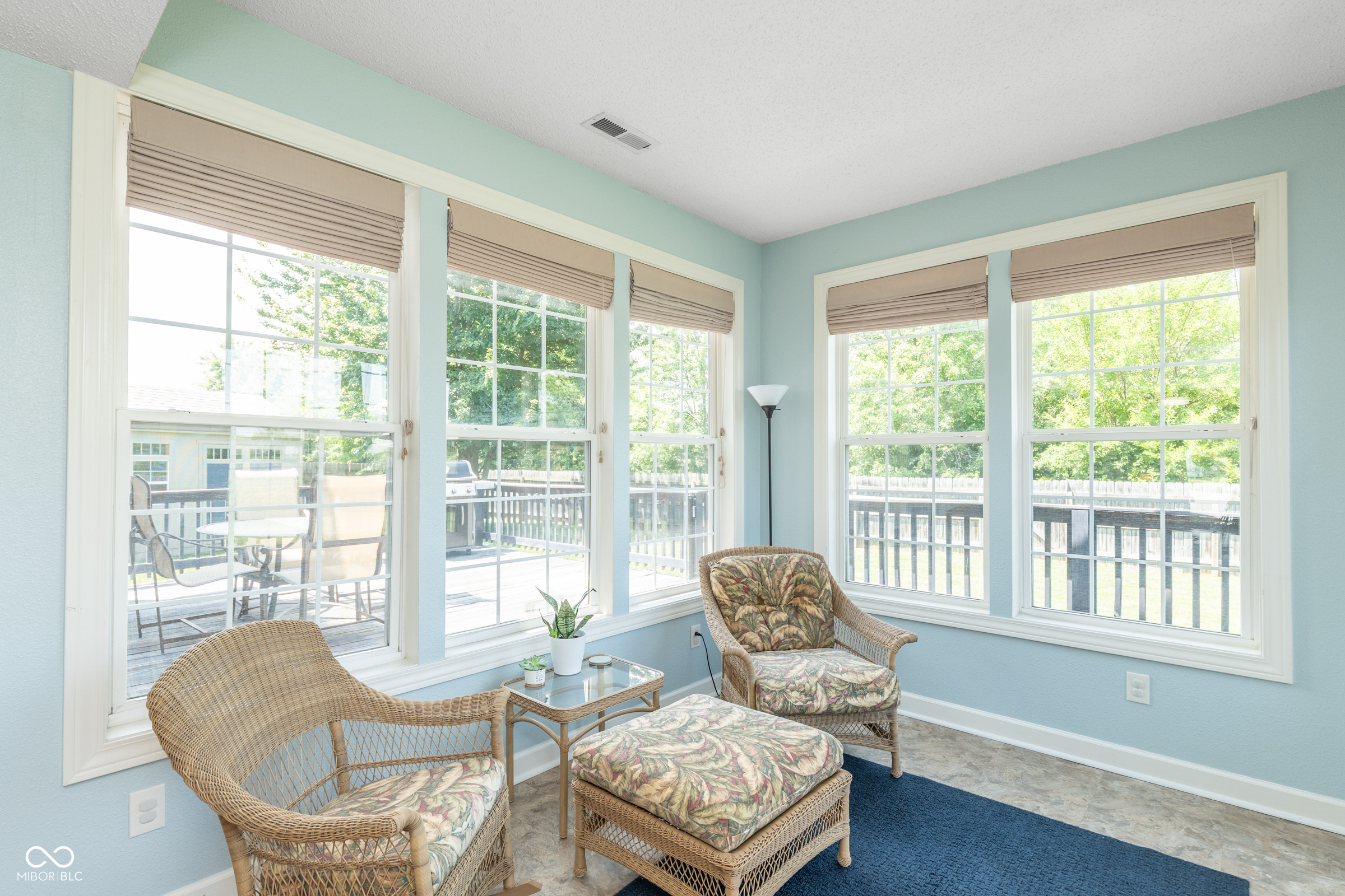 9652 Rhodes Lane Avon, IN 46123 - Photo 4 of 49