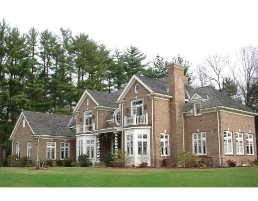 2 Stonefield Lane Wellesley, MA 02482 - Photo 1 of 1 Gallery Image 1