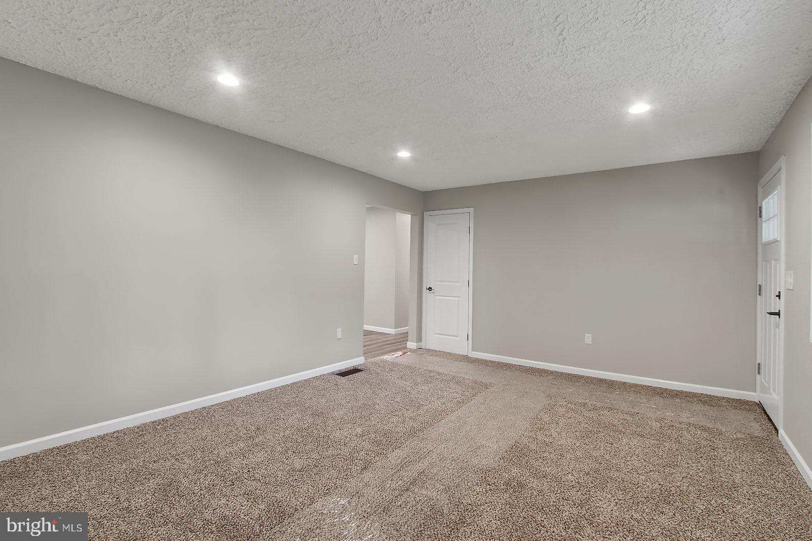 120 Locust Hill Road Dallastown, PA 17313 - Photo 8 of 25 Gallery Image 8