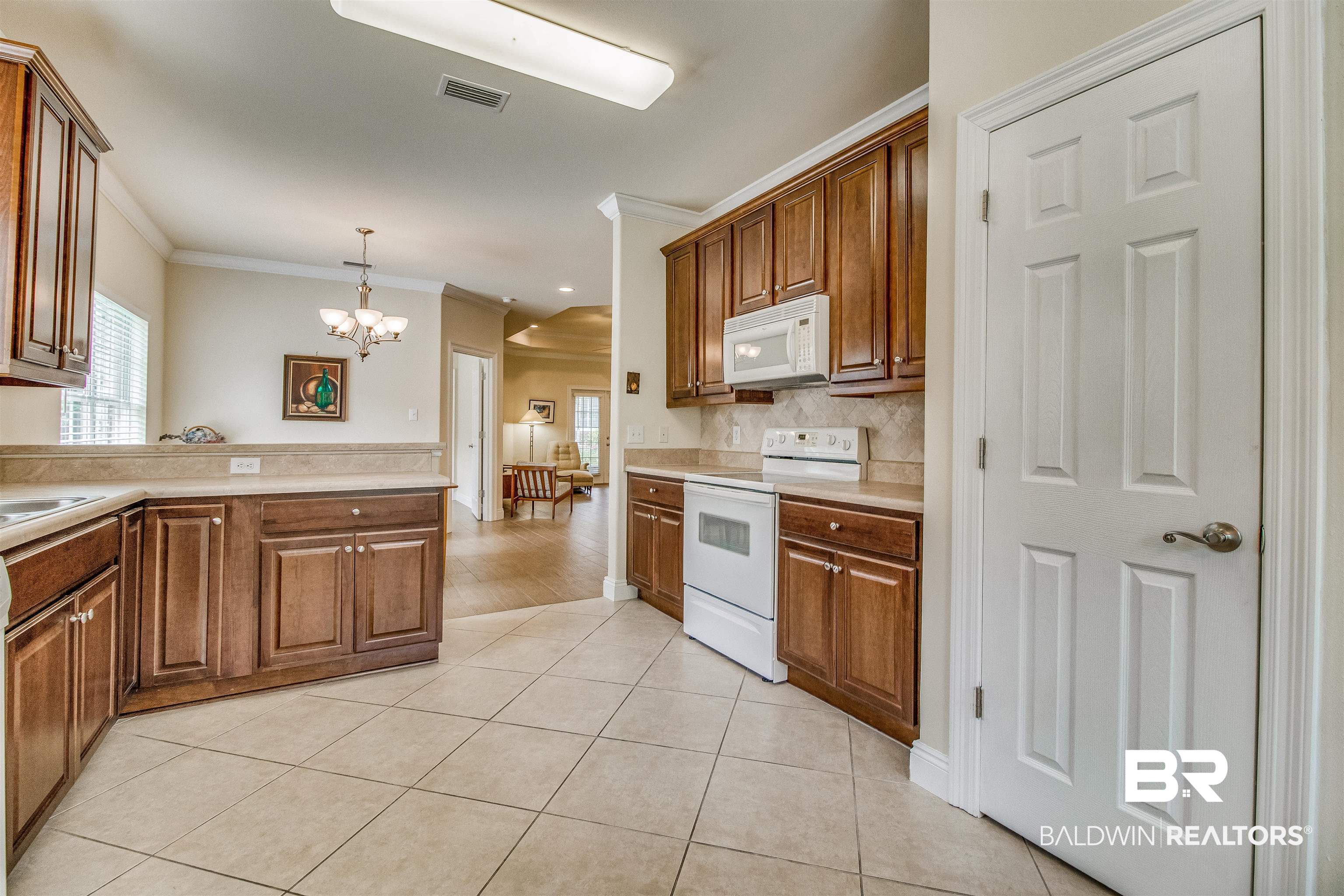 108 Mark Twain Loop Foley, AL 36535 - Photo 7 of 40