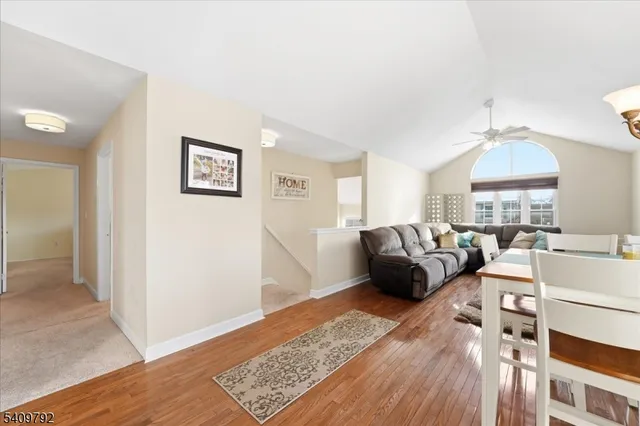 $409,000 | 402 Porter Way West, Bridgewater, NJ 08807