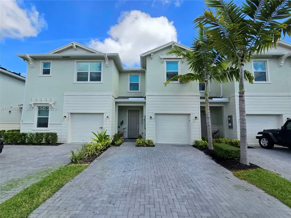 $2,850 | 4591 Hollister Avenue, Unit 4591, Lake Worth, FL 33463