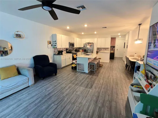 $2,850 | 4591 Hollister Avenue, Unit 4591, Lake Worth, FL 33463