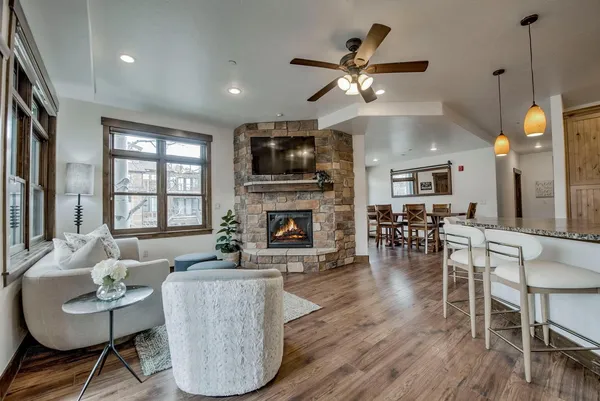 $2,294,999 | 401 Granite Street, Unit 15, Frisco, CO 80443