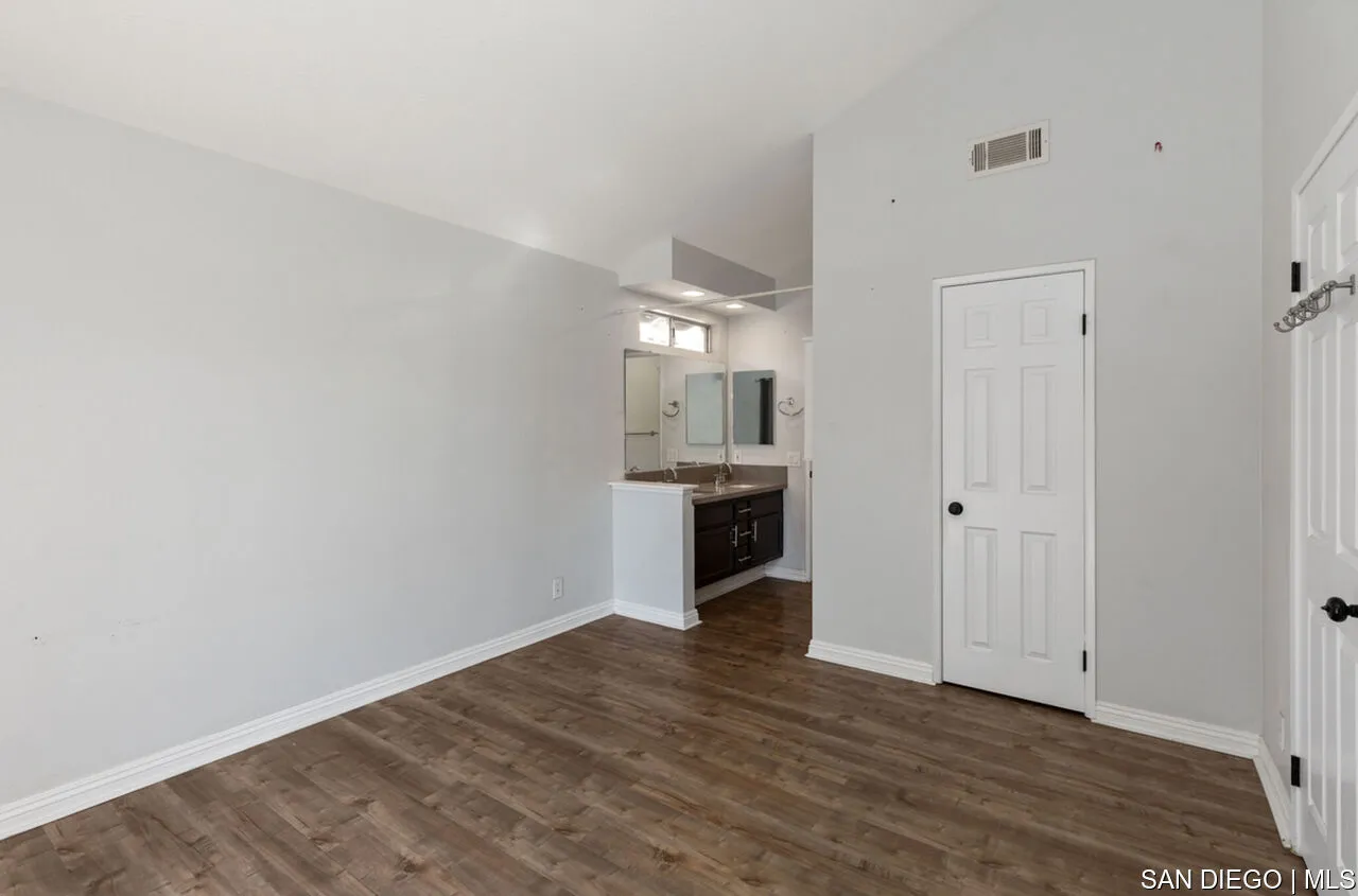 173 Pasto Rico Rancho Santa Margarita, CA 92688 - Photo 19 of 24 Gallery Image 19