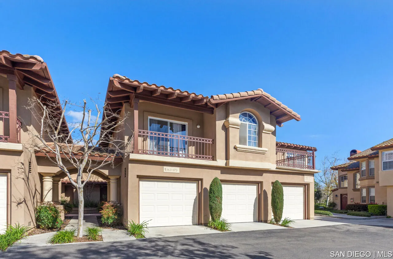 173 Pasto Rico Rancho Santa Margarita, CA 92688 - Photo 4 of 24 Gallery Image 4