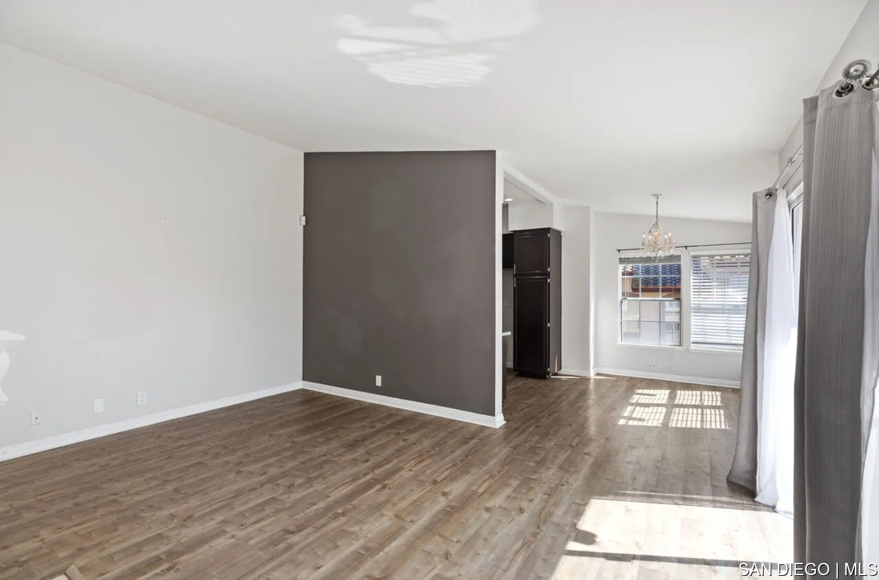 173 Pasto Rico Rancho Santa Margarita, CA 92688 - Photo 10 of 24 Gallery Image 10