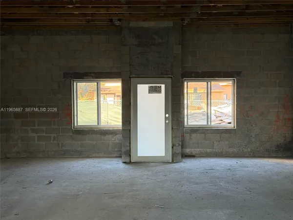 $250,000 | 3800 Northwest 213th Terrace, Miami Gardens, FL 33055