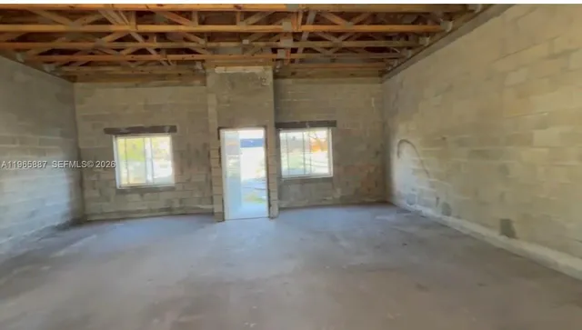 $250,000 | 3800 Northwest 213th Terrace, Miami Gardens, FL 33055