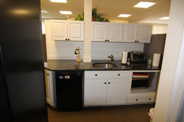 453 Columbia Road Hanover, MA 02339 - Photo 5 of 15