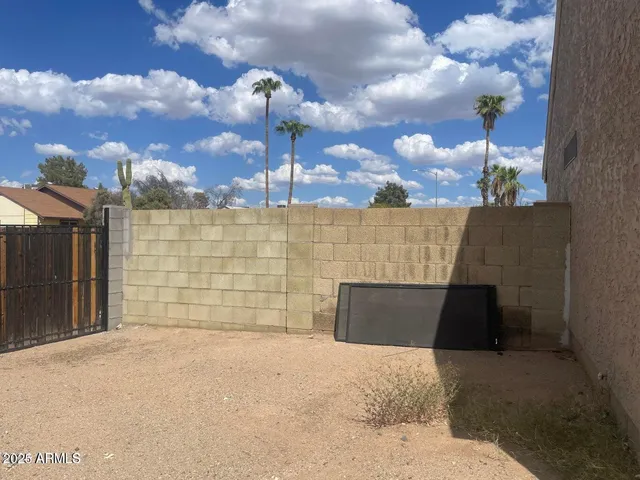 $1,750 | 10614 North 72nd Avenue, Peoria, AZ 85345