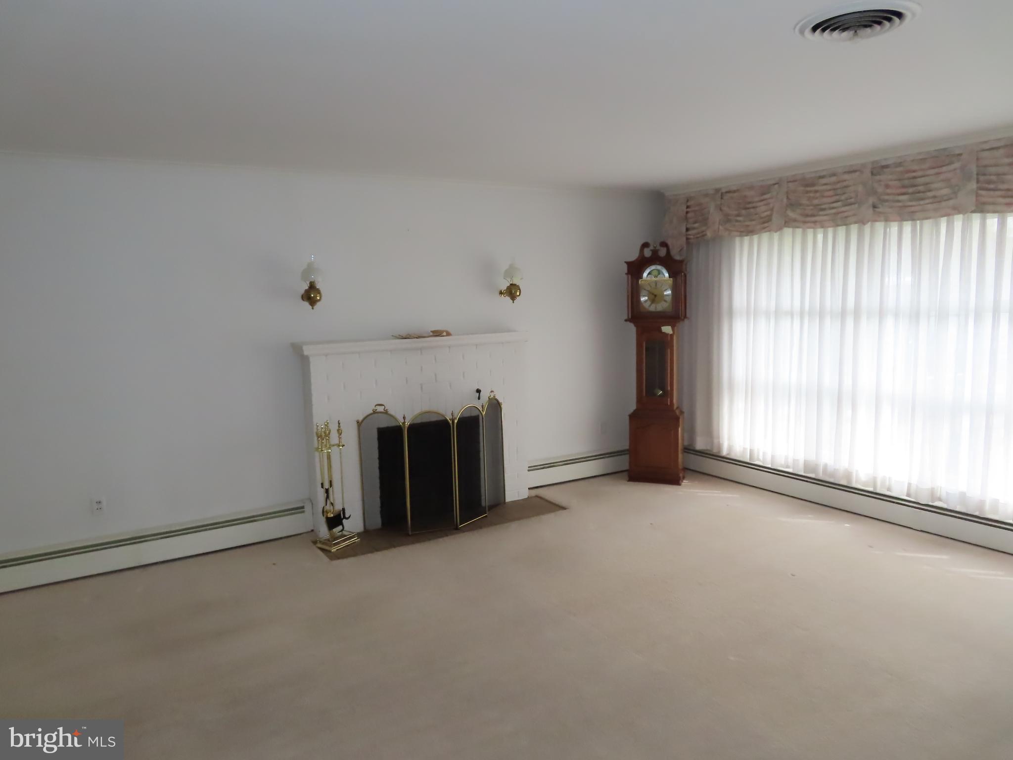 305 Diller Road Hanover, PA 17331 - Photo 14 of 28 Gallery Image 14