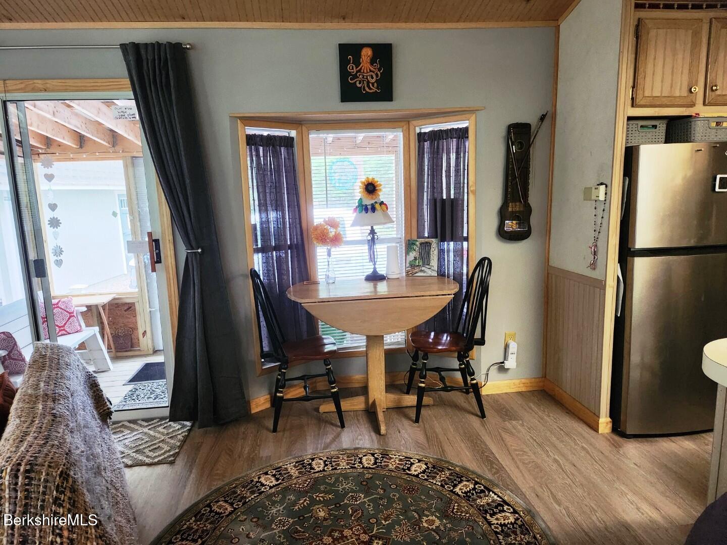 3 North Main Road Otis, MA 01253 - Photo 16 of 27 110_DiningArea