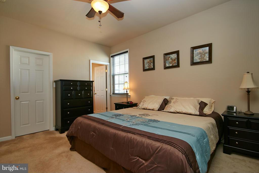 14362 Broadwinged Drive Gainesville, VA 20155 - Photo 16 of 30 Bedroom (Master)