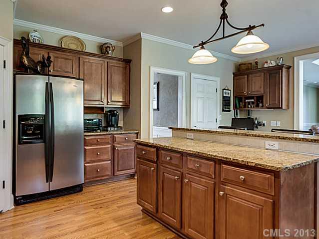 3920 Fawn Hill Road Matthews, NC 28105 - Photo 3 of 16 Gallery Image 3