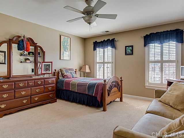 3920 Fawn Hill Road Matthews, NC 28105 - Photo 10 of 16 Gallery Image 10