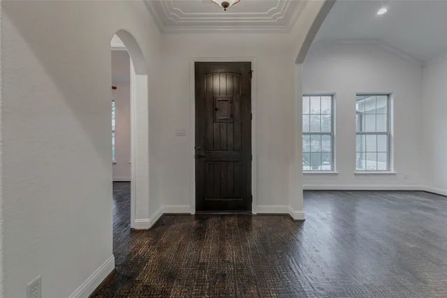 $585,000 | 28986 Twisted Oak Drive, Shenandoah, TX 77381