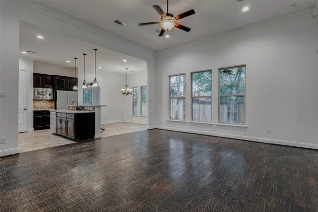 $585,000 | 28986 Twisted Oak Drive, Shenandoah, TX 77381