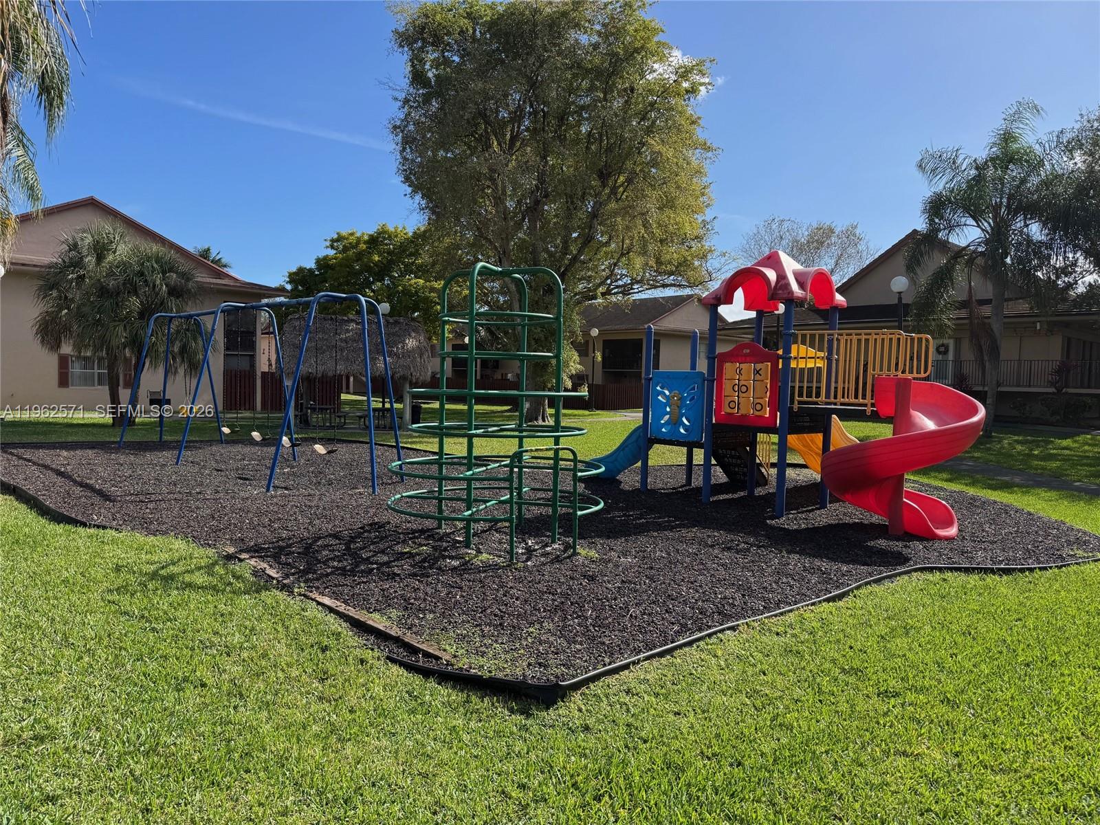 11289 Southwest 88th Street, Unit 214L Miami, FL 33176 - Photo 4 of 11